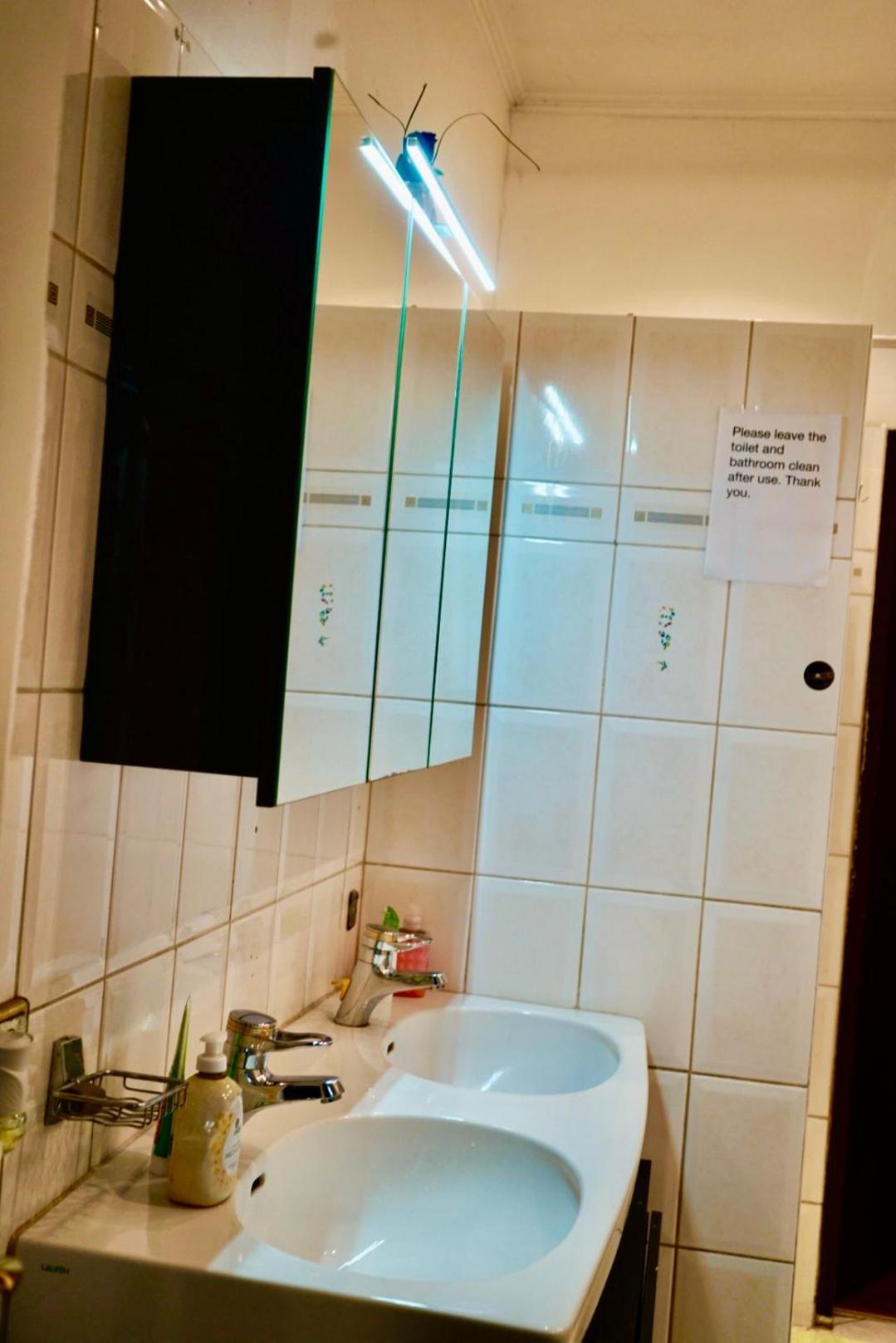 U6 Schoepfwerk Home 5 ウィーン エクステリア 写真